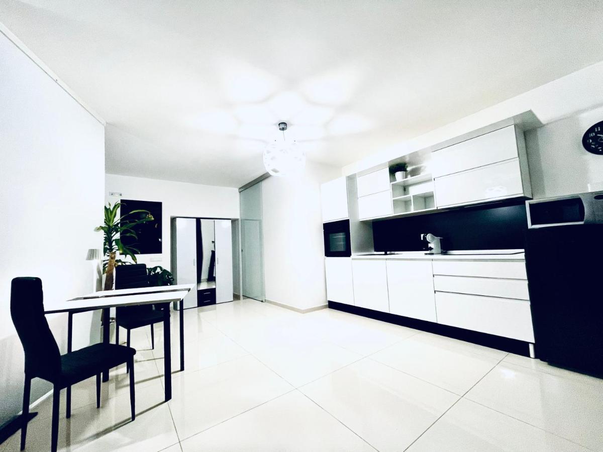 Loft Terracinaヴィラ エクステリア 写真